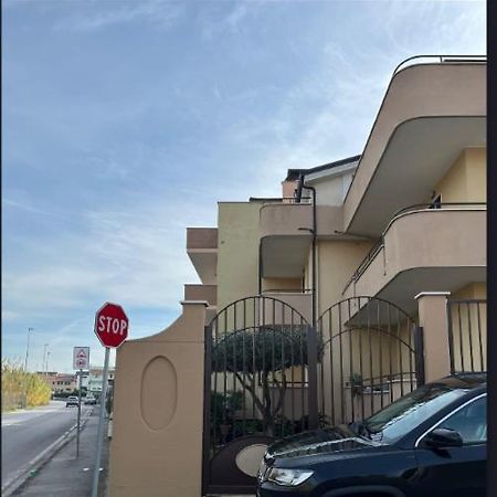 Casa Sofia Daire Mondragone Dış mekan fotoğraf